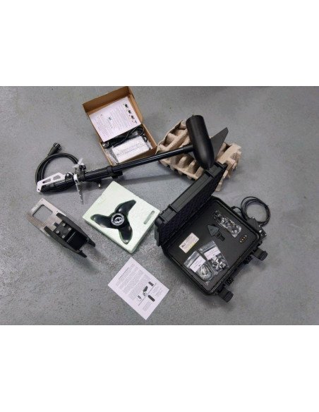 Moteur Eléctrique kit complet pour kayak 1 CV + Lithium 50 Ah 16.8v