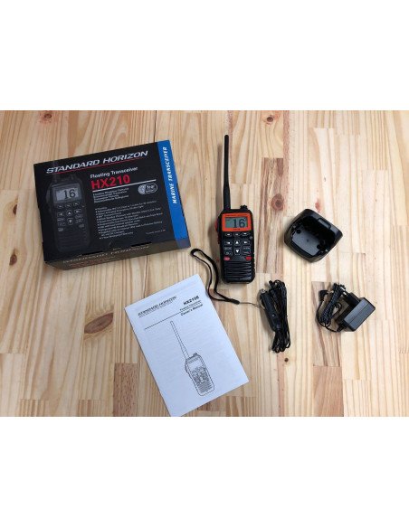 VHF PORTABLE HX210