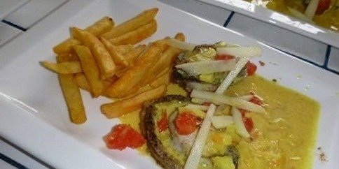Fricassée d'ormeaux et sa crème au curry 